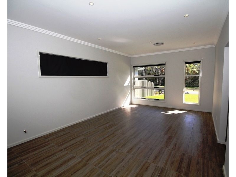 77 Summercloud Crescent, Vincentia NSW 2540