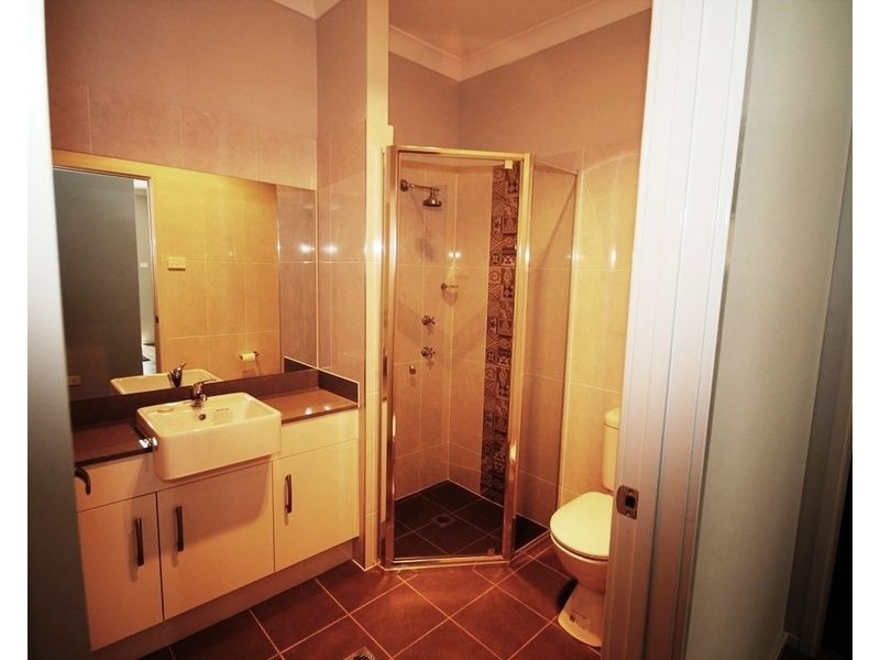 77 Summercloud Crescent, Vincentia NSW 2540