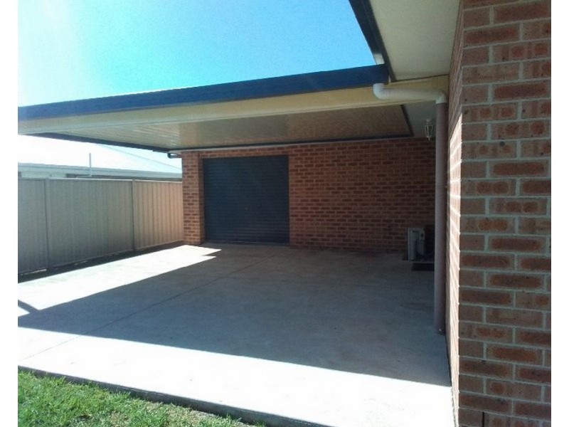 11 Denbigh Place, South Nowra NSW 2541