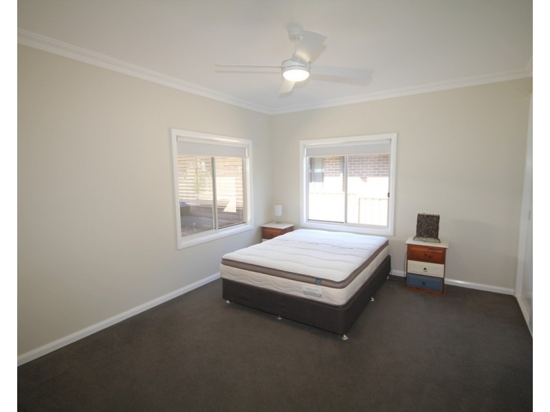 1 Basin View Parade, Basin View NSW 2540