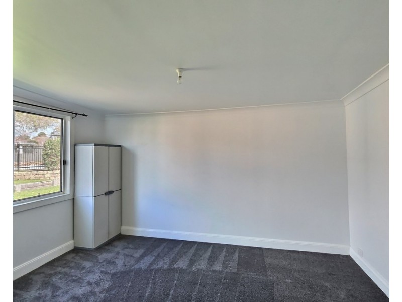 37 RAILWAY PARADE, Junee NSW 2663