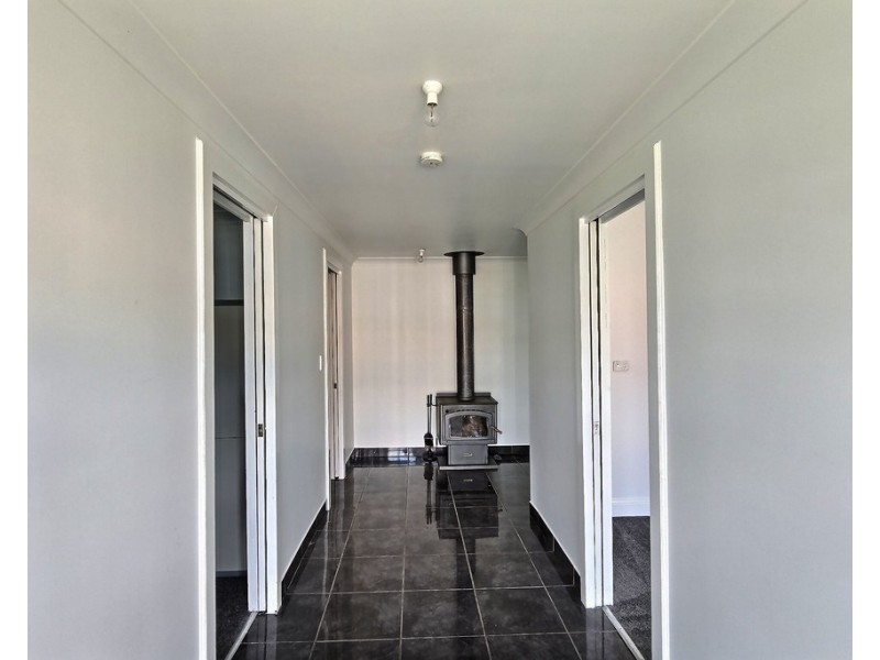 37 RAILWAY PARADE, Junee NSW 2663