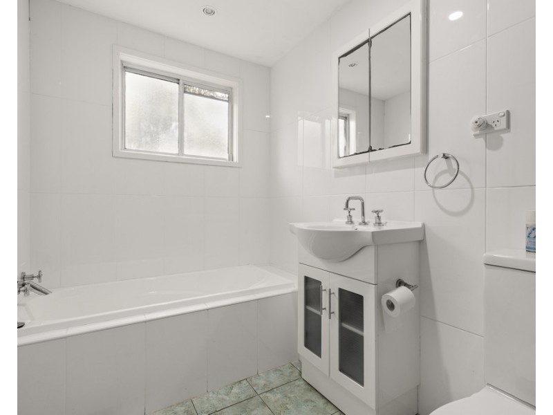 40 John Street, Basin View NSW 2540