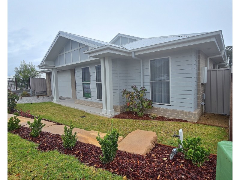 10 Birkdale Circuit, Sussex Inlet NSW 2540
