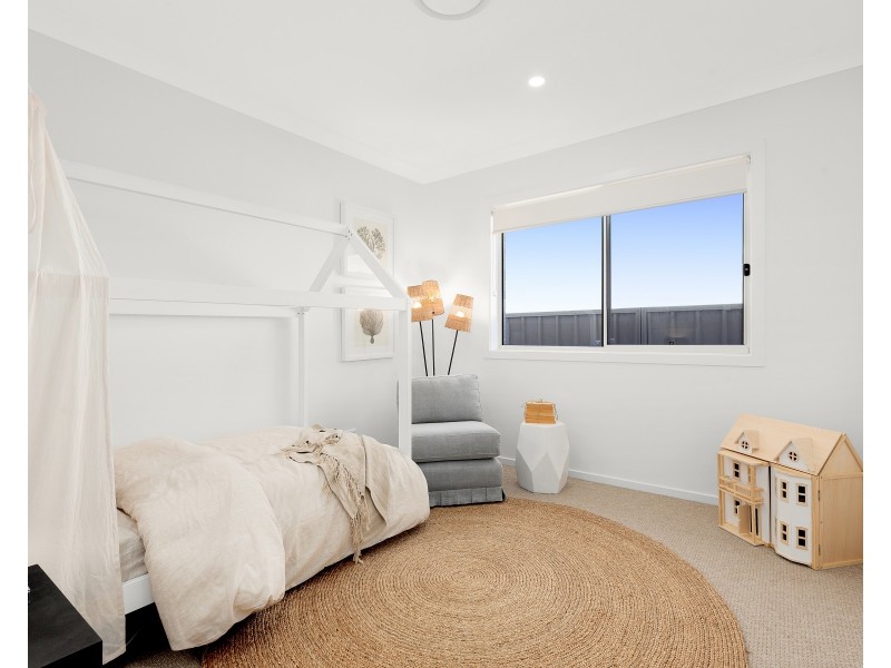 10 Birkdale Circuit, Sussex Inlet NSW 2540