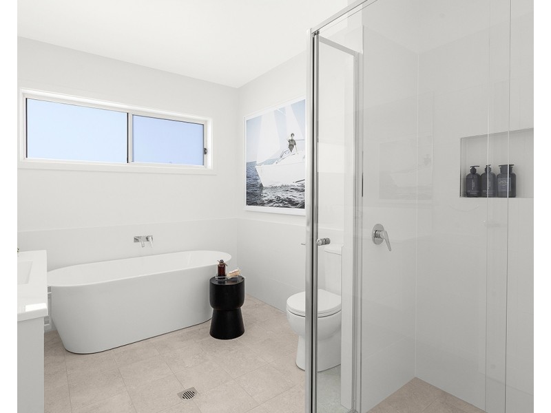 10 Birkdale Circuit, Sussex Inlet NSW 2540