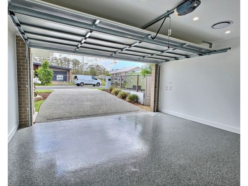 10 Birkdale Circuit, Sussex Inlet NSW 2540