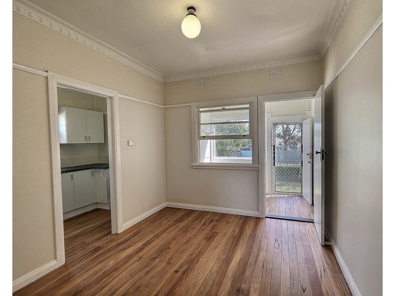 83 JERVIS STREET, Nowra NSW 2541