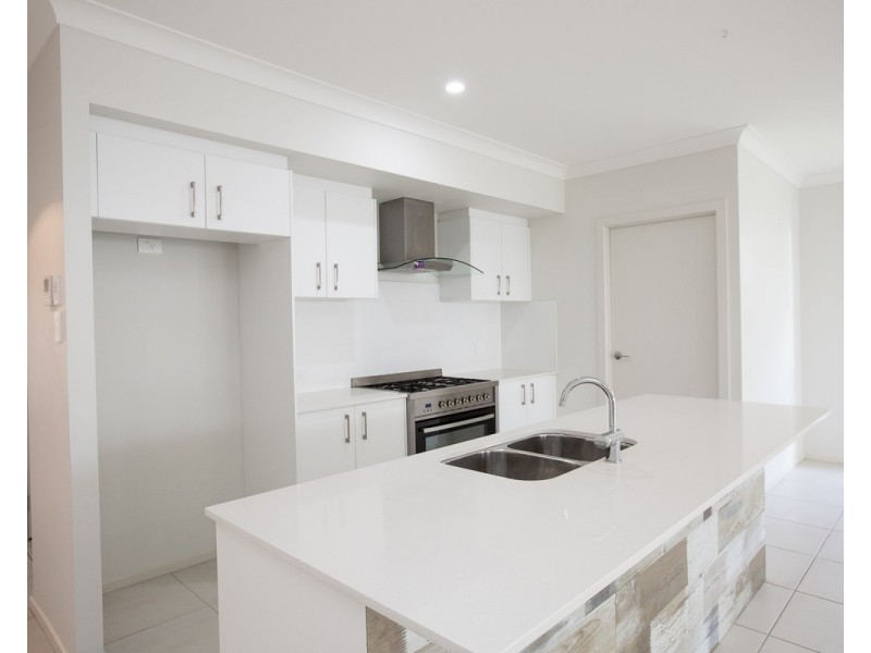 30 Trawler Street, Vincentia NSW 2540