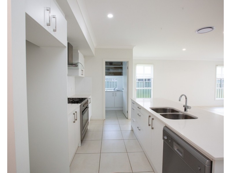 30 Trawler Street, Vincentia NSW 2540