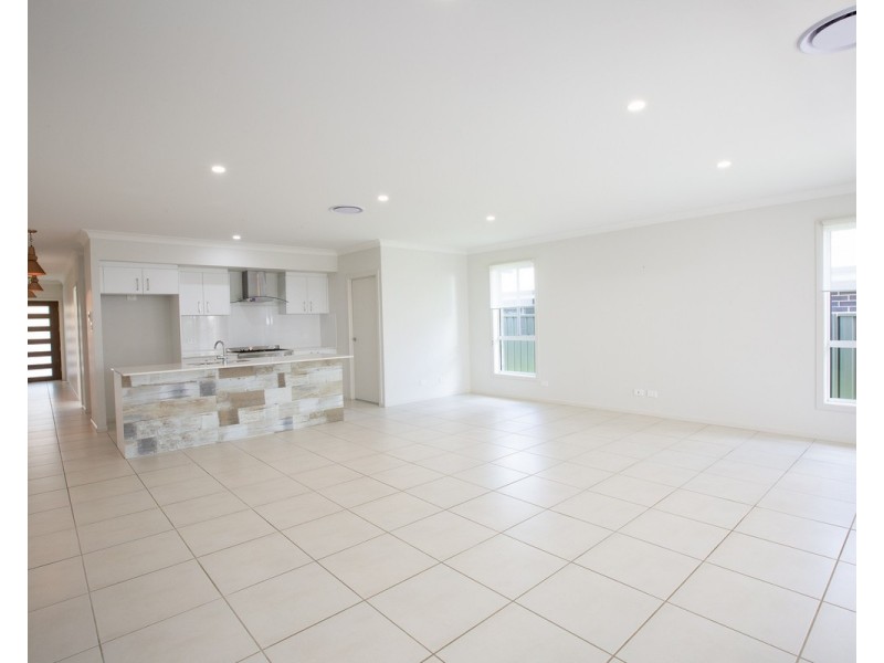 30 Trawler Street, Vincentia NSW 2540