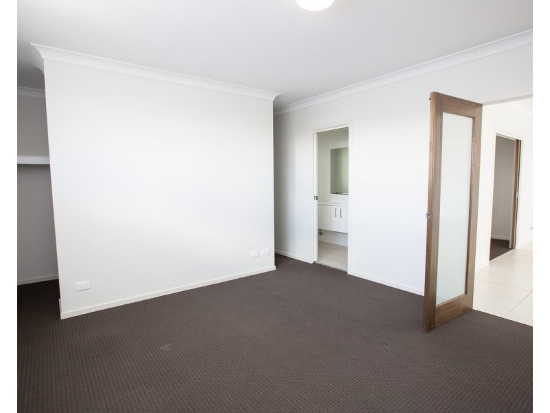 30 Trawler Street, Vincentia NSW 2540