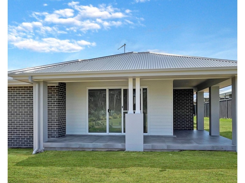 28 BOW STREET, Vincentia NSW 2540