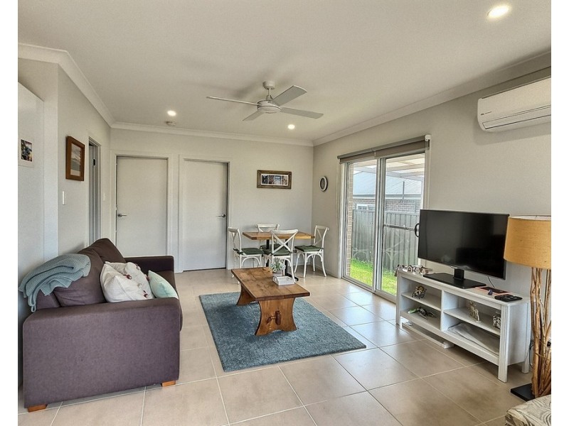 63A Seagrass Ave, Vincentia NSW 2540