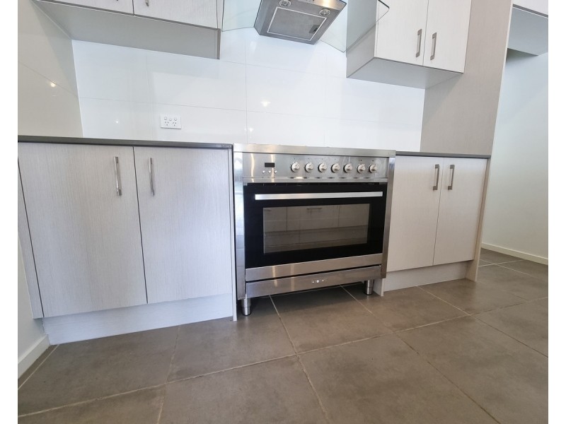 17 Moresby Street, Nowra NSW 2541