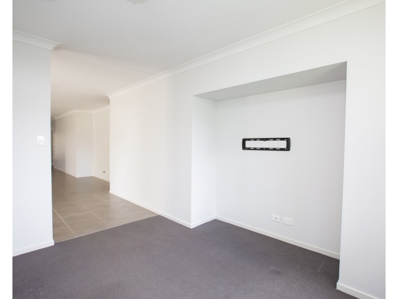 17 Moresby Street, Nowra NSW 2541