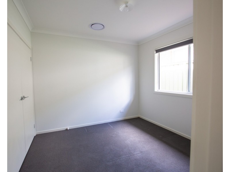 17 Moresby Street, Nowra NSW 2541