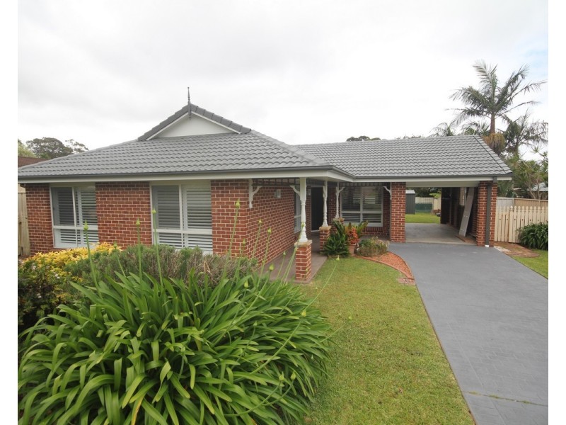 5 Kurraba Place, St Georges Basin NSW 2540