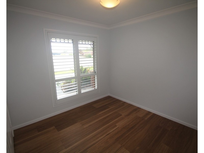 5 Kurraba Place, St Georges Basin NSW 2540