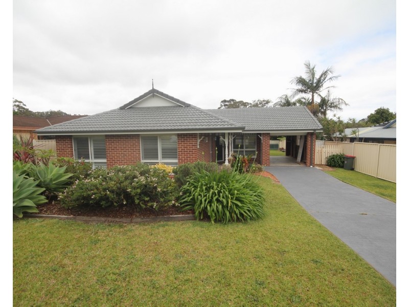 5 Kurraba Place, St Georges Basin NSW 2540