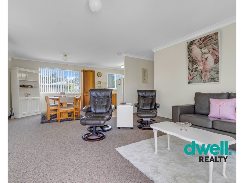 4 COLLETT PLACE, St Georges Basin NSW 2540