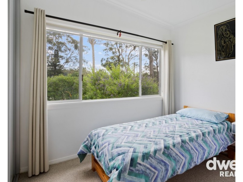18 TIBBLES AVENUE, Old Erowal Bay NSW 2540
