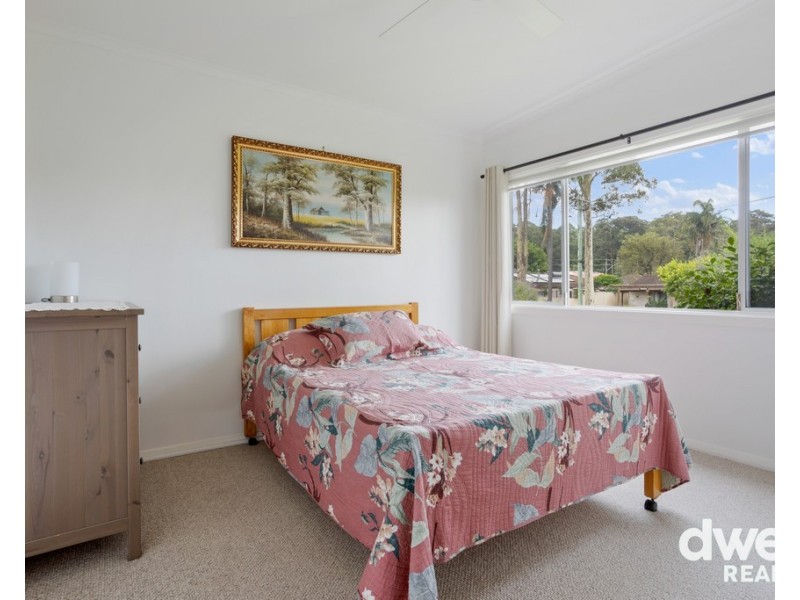 18 TIBBLES AVENUE, Old Erowal Bay NSW 2540