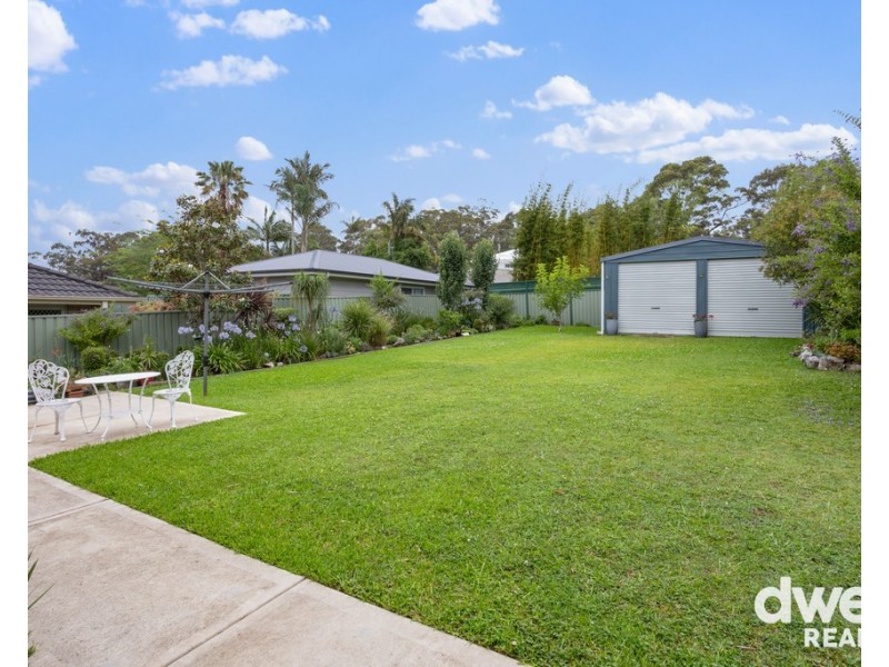 18 TIBBLES AVENUE, Old Erowal Bay NSW 2540