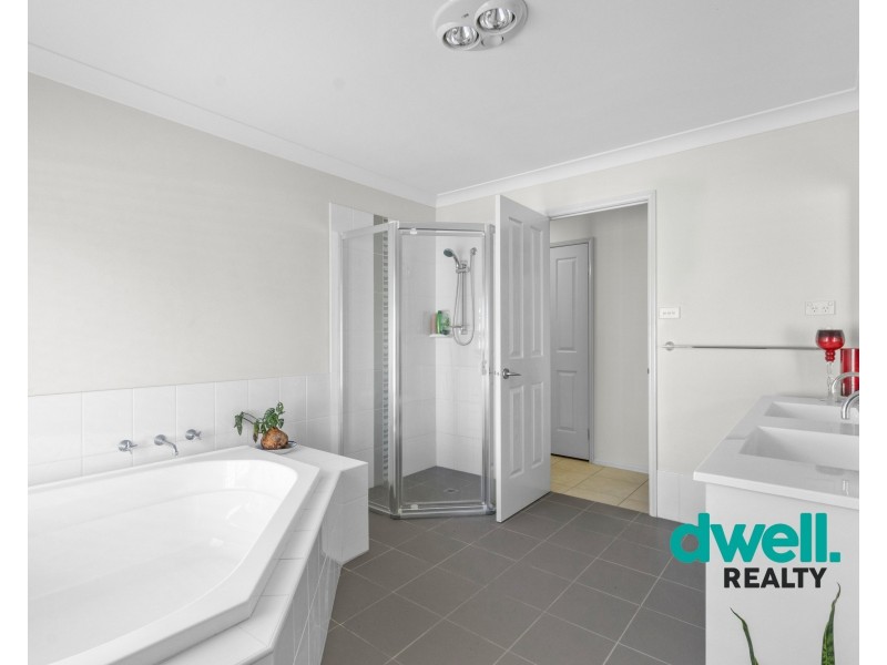 17 Yallara Crescent, Sanctuary Point NSW 2540