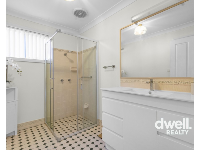 18 Truscott Avenue, Sanctuary Point NSW 2540