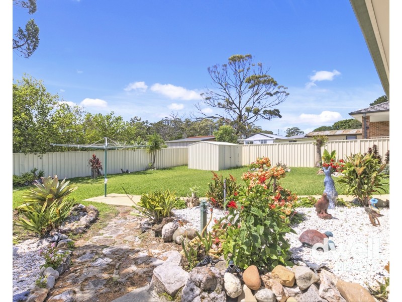 18 Truscott Avenue, Sanctuary Point NSW 2540
