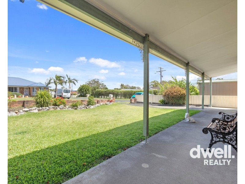 18 Truscott Avenue, Sanctuary Point NSW 2540