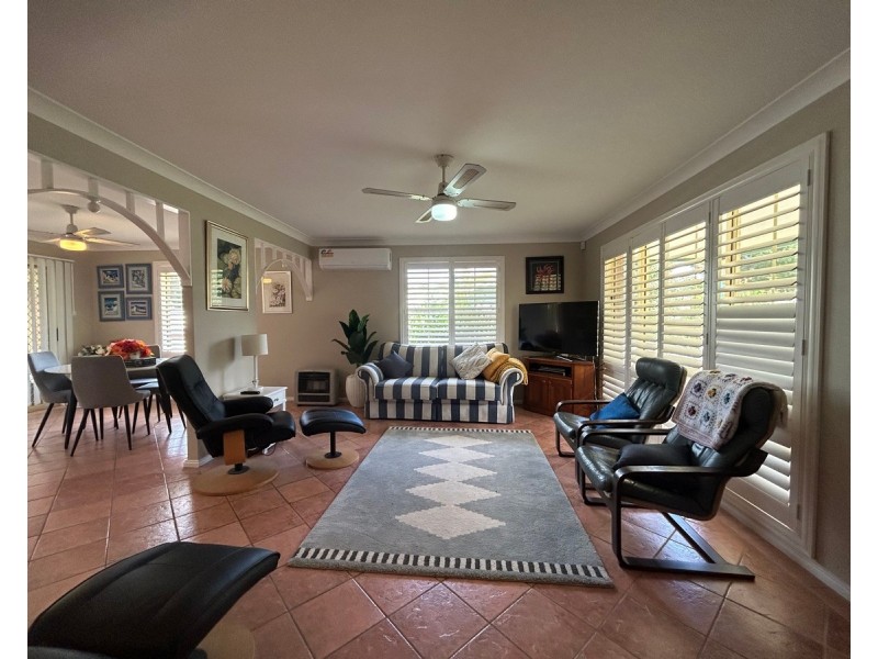 24 Cammaray Drive, St Georges Basin NSW 2540