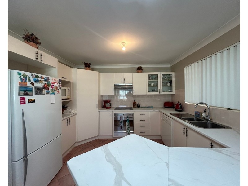 24 Cammaray Drive, St Georges Basin NSW 2540