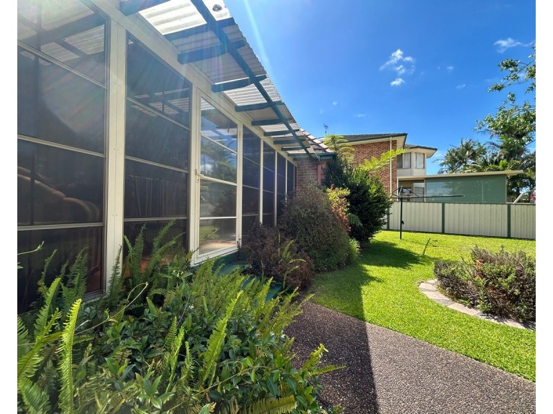 24 Cammaray Drive, St Georges Basin NSW 2540