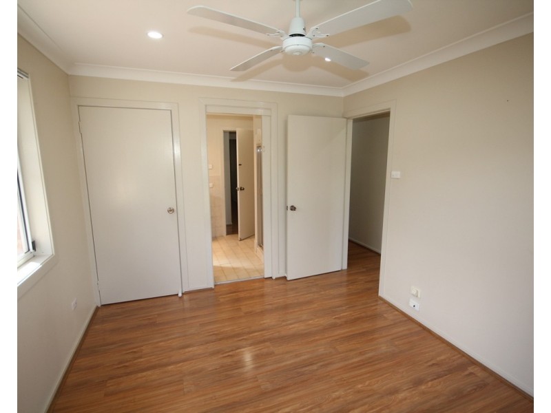 11 Avro Avenue, Sanctuary Point NSW 2540