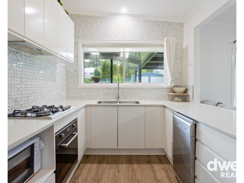 18 TIBBLES AVENUE, Old Erowal Bay NSW 2540