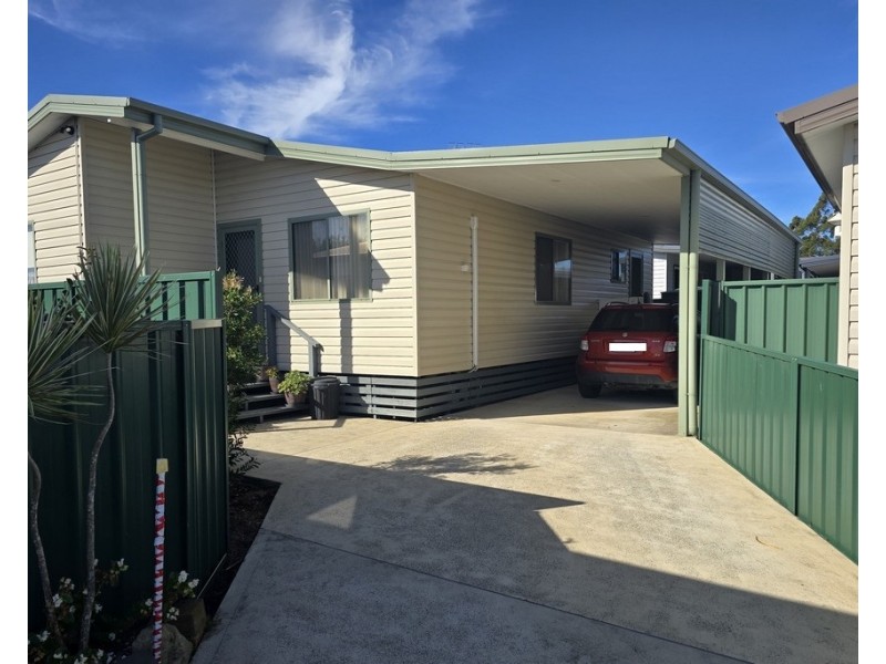 19/94 ISLAND POINT ROAD, St Georges Basin NSW 2540