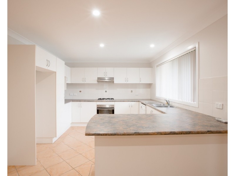 35 Turvey Crescent, St Georges Basin NSW 2540