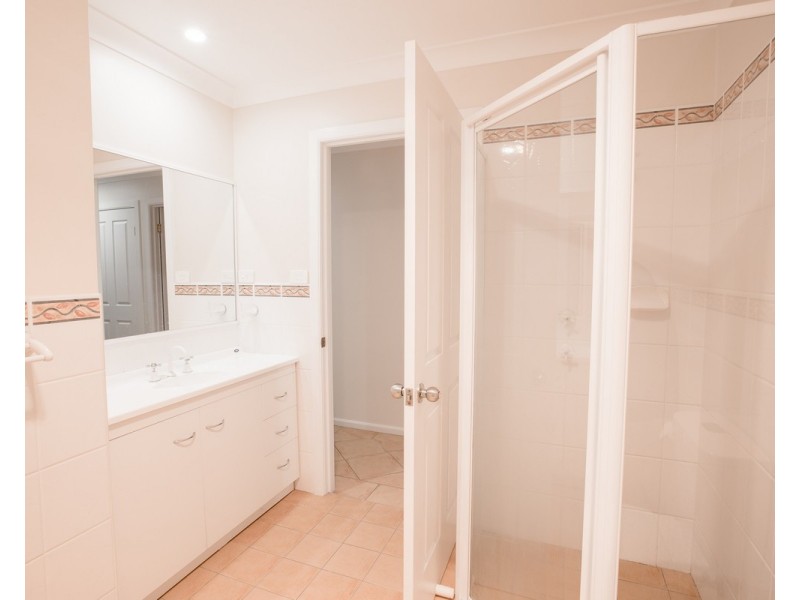 35 Turvey Crescent, St Georges Basin NSW 2540