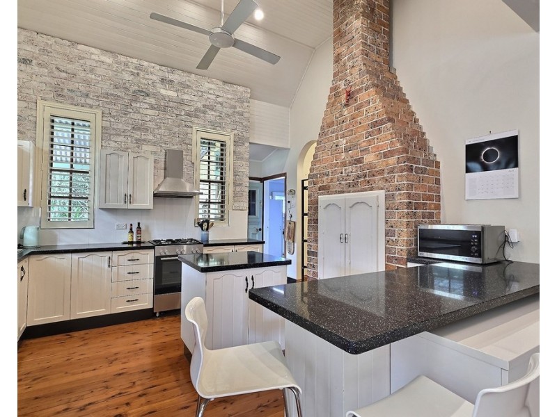 77 Jervis Street, Nowra NSW 2541