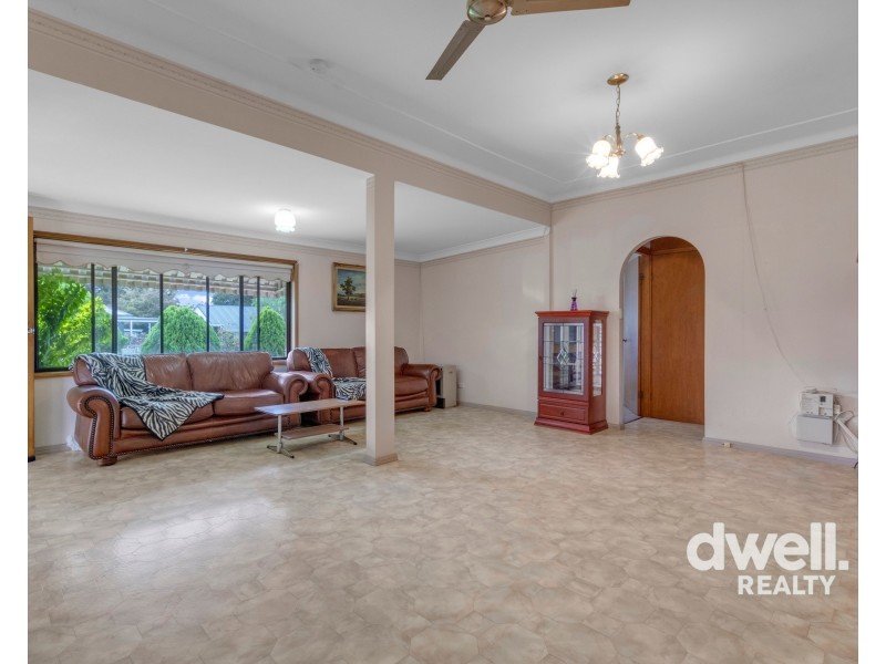 8 WILSON AVENUE, Nowra NSW 2541