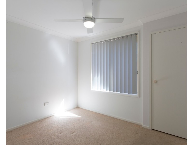 12 Riviera Avenue, Sussex Inlet NSW 2540