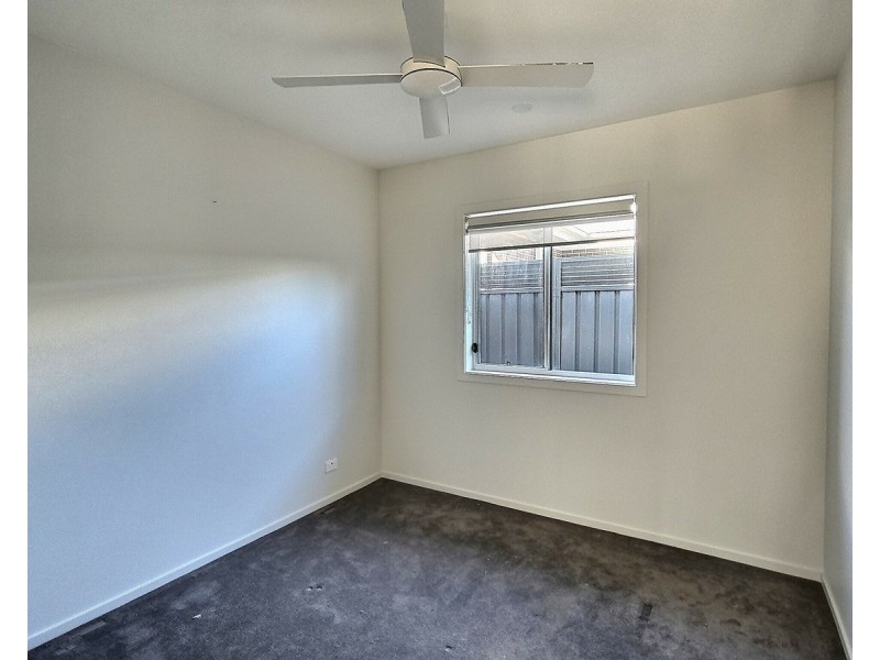 63a Summercloud Crescent, Vincentia NSW 2540