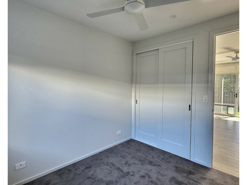 63a Summercloud Crescent, Vincentia NSW 2540