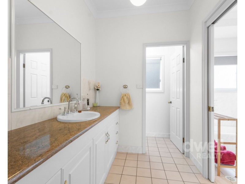 8 PANORAMA ROAD, St Georges Basin NSW 2540