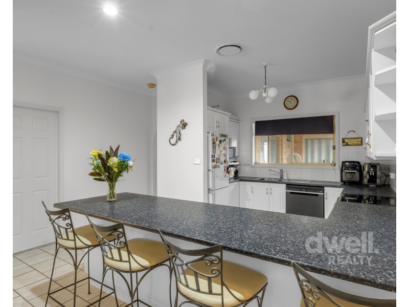 8 PANORAMA ROAD, St Georges Basin NSW 2540