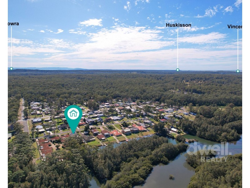 8 PANORAMA ROAD, St Georges Basin NSW 2540