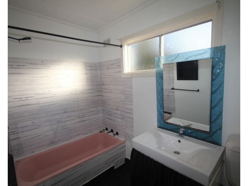 51 Sanctuary Point Road, Sanctuary Point NSW 2540