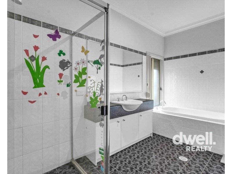 9 LAURINA PLACE, Bewong NSW 2540